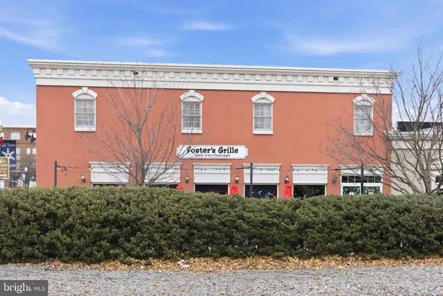 $300,000 | 9266 Chapman Oak Drive, Manassas, VA 20110