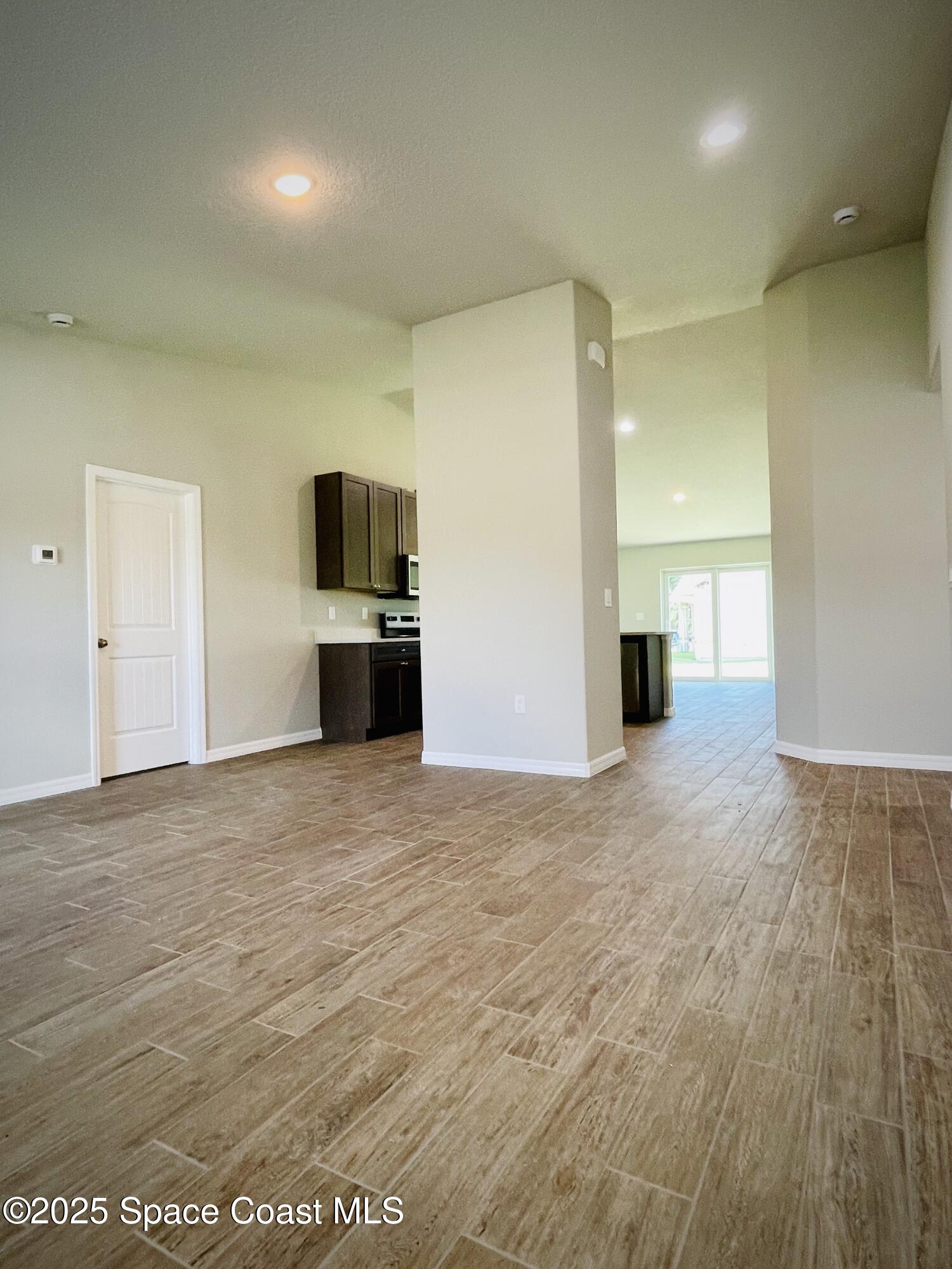 334 Frederick Street Southwest Palm Bay, FL 32908 - Photo 7 of 39