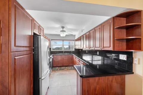 $385,000 | 3310 South Ocean Boulevard, Unit 528D, Highland Beach, FL 33487