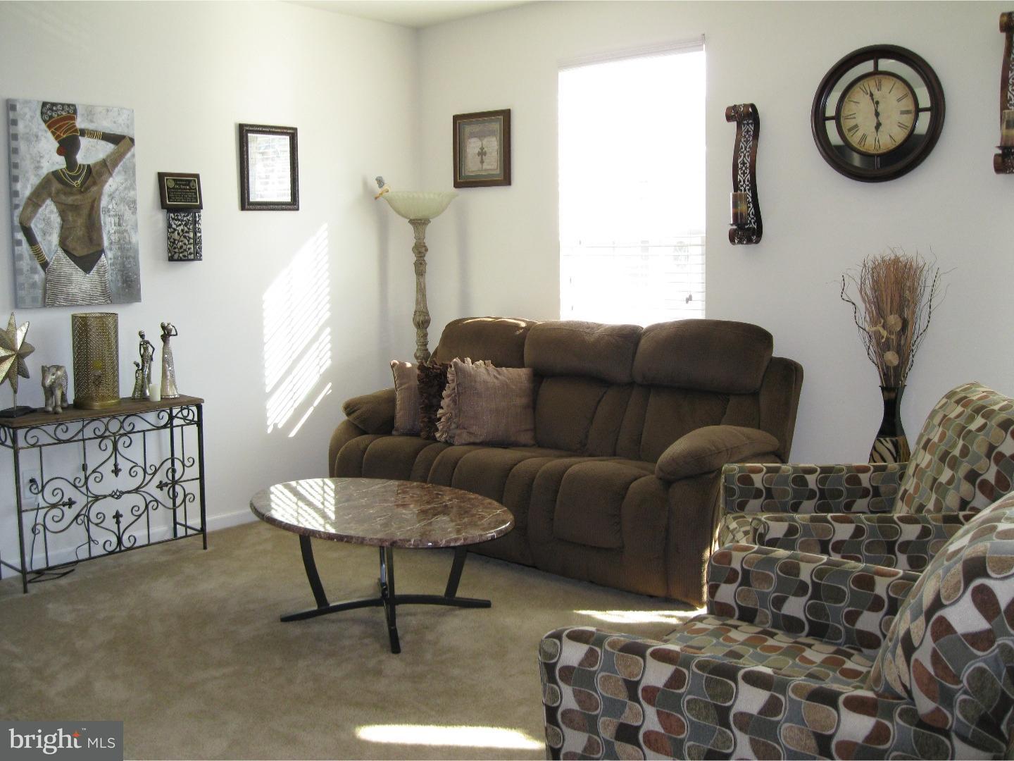 5 Wallace Road Mount Holly, NJ 08060 - Photo 6 of 23 Living Room