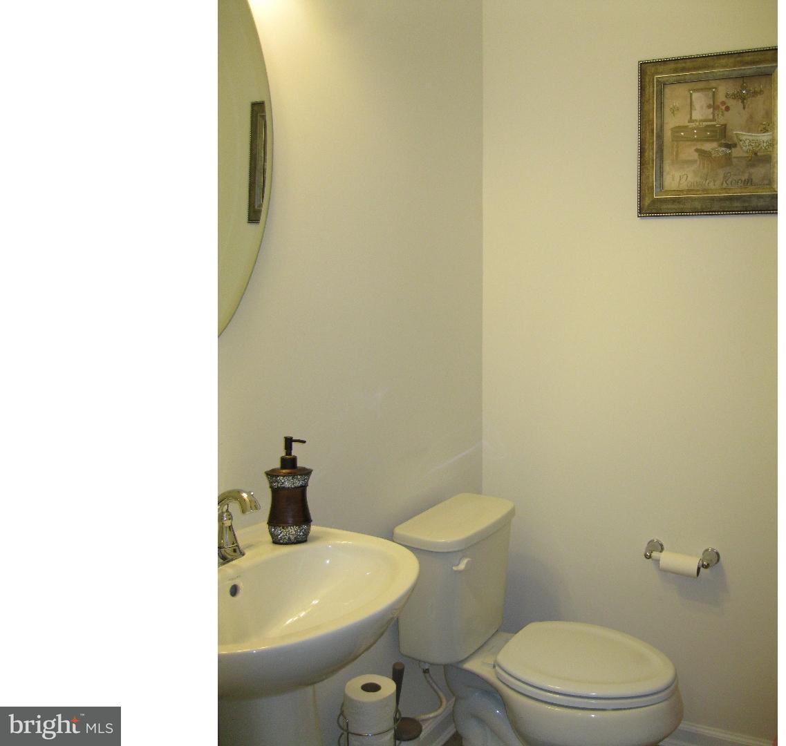 5 Wallace Road Mount Holly, NJ 08060 - Photo 9 of 23 Bathroom