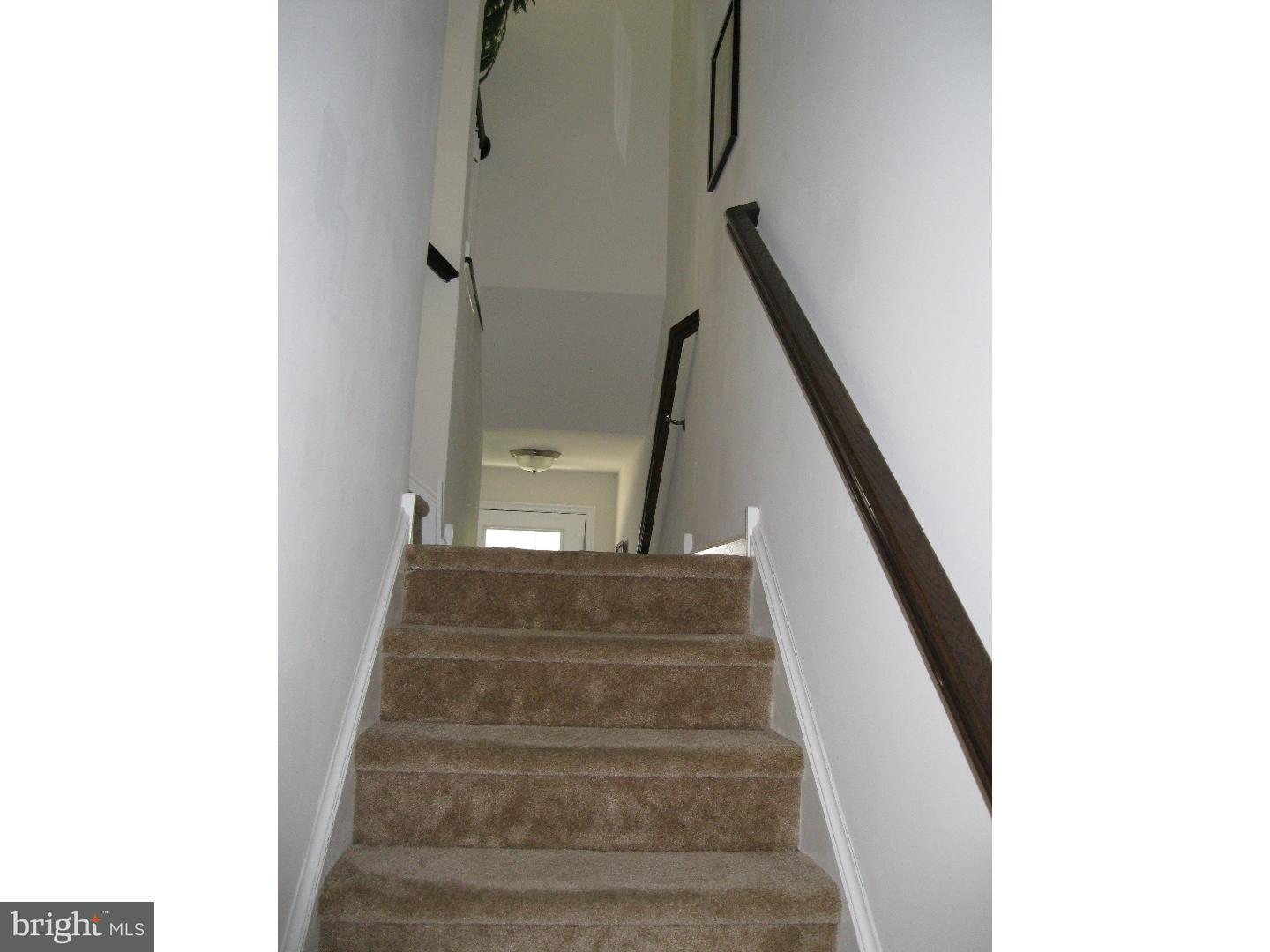 5 Wallace Road Mount Holly, NJ 08060 - Photo 10 of 23 Foyer
