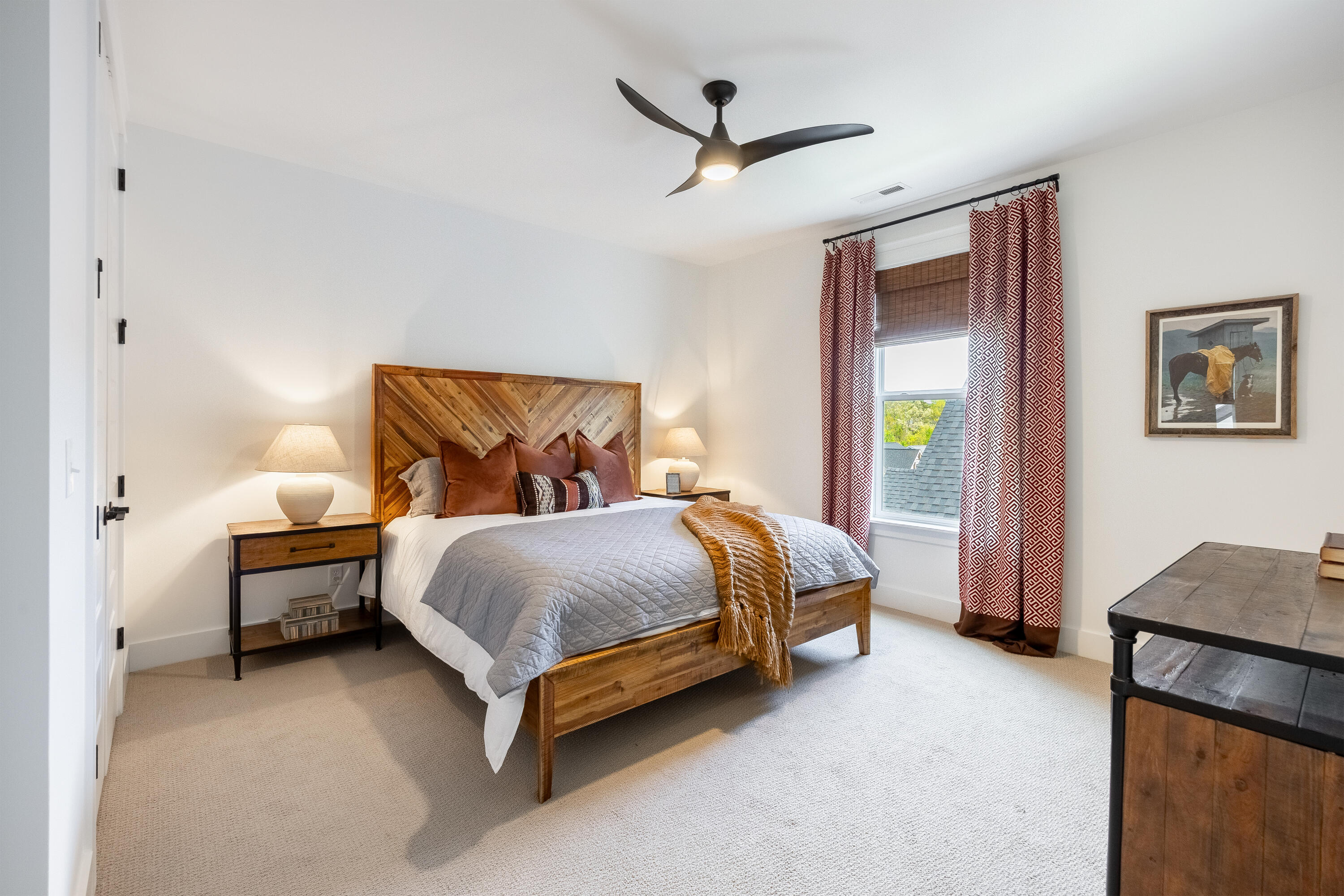 587 Sun Valley Road Chattanooga, TN 37419 - Photo 31 of 48 2026_04_April_587_Sun_Valley_Rd_0058