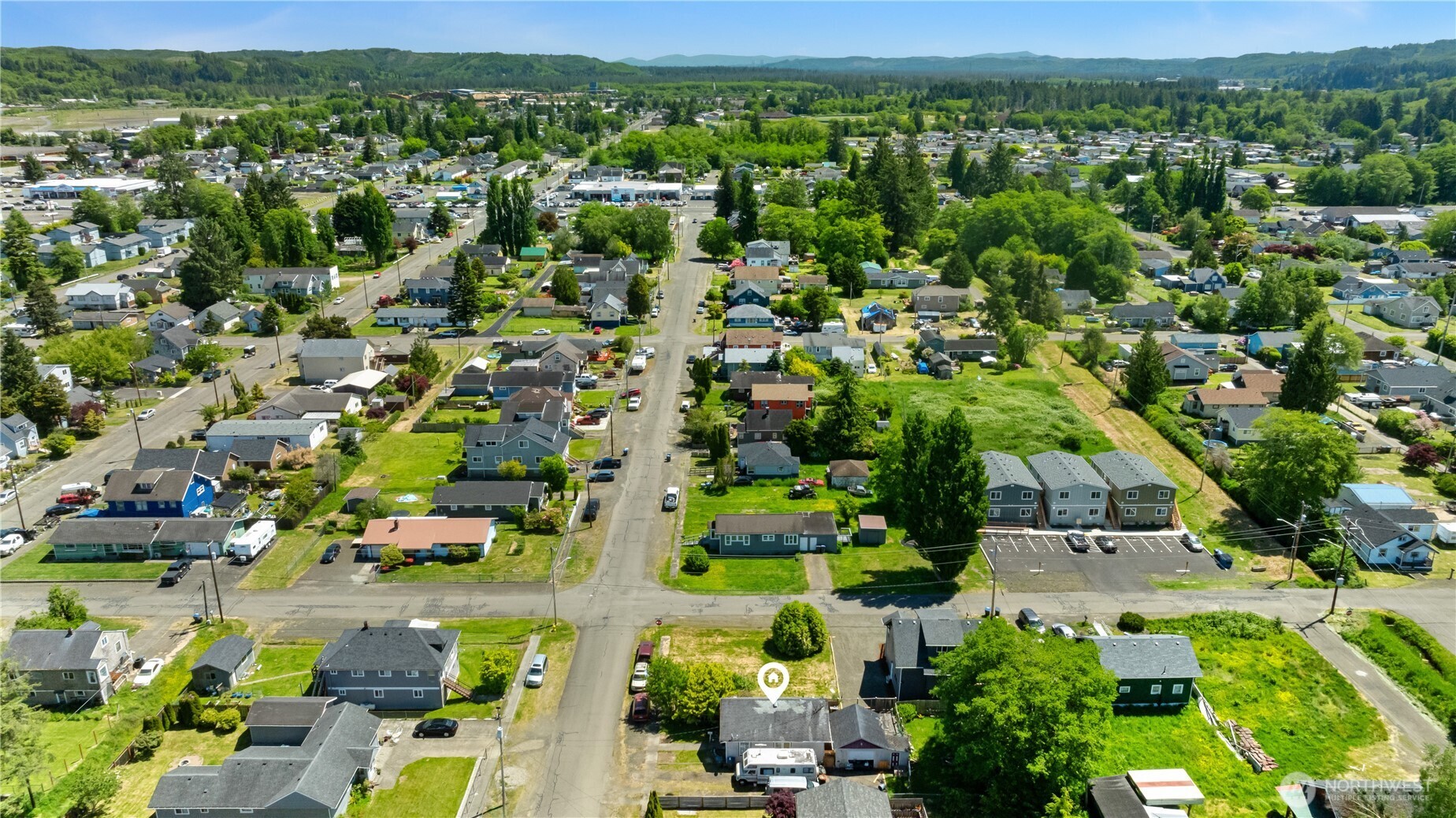 1105 West Perry Street Aberdeen, WA 98520 - Photo 20 of 20 a view of a city