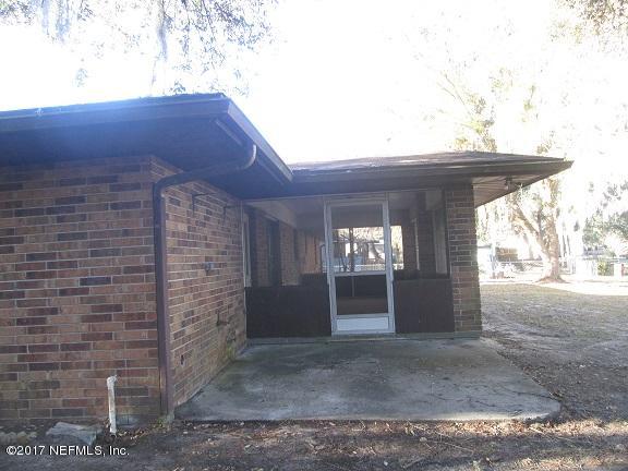 126 Sand Lake Road Interlachen, FL 32148 - Photo 4 of 24 IMG_6654