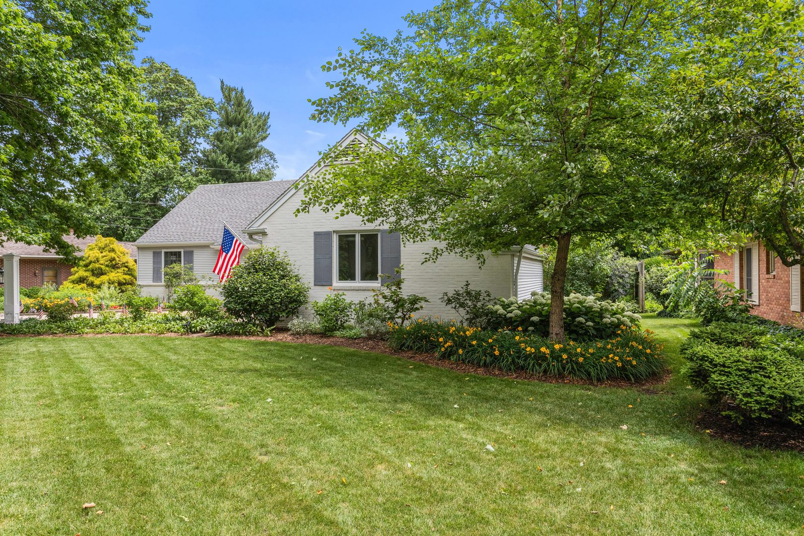 1712 Lincoln Road Champaign, IL 61821 - Photo 3 of 46