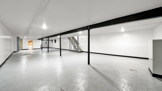 2913 West 63rd Street Chicago, IL 60629 - Photo 19 of 23 a view interior of a house