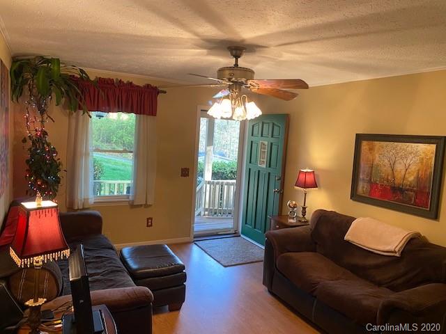 1814 Wesley Road Morganton, NC 28655 - Photo 2 of 24 Gallery Image 2