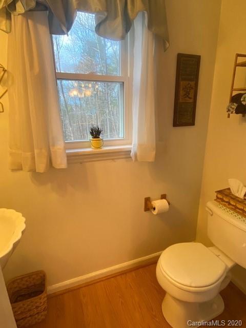 1814 Wesley Road Morganton, NC 28655 - Photo 5 of 24 Gallery Image 5