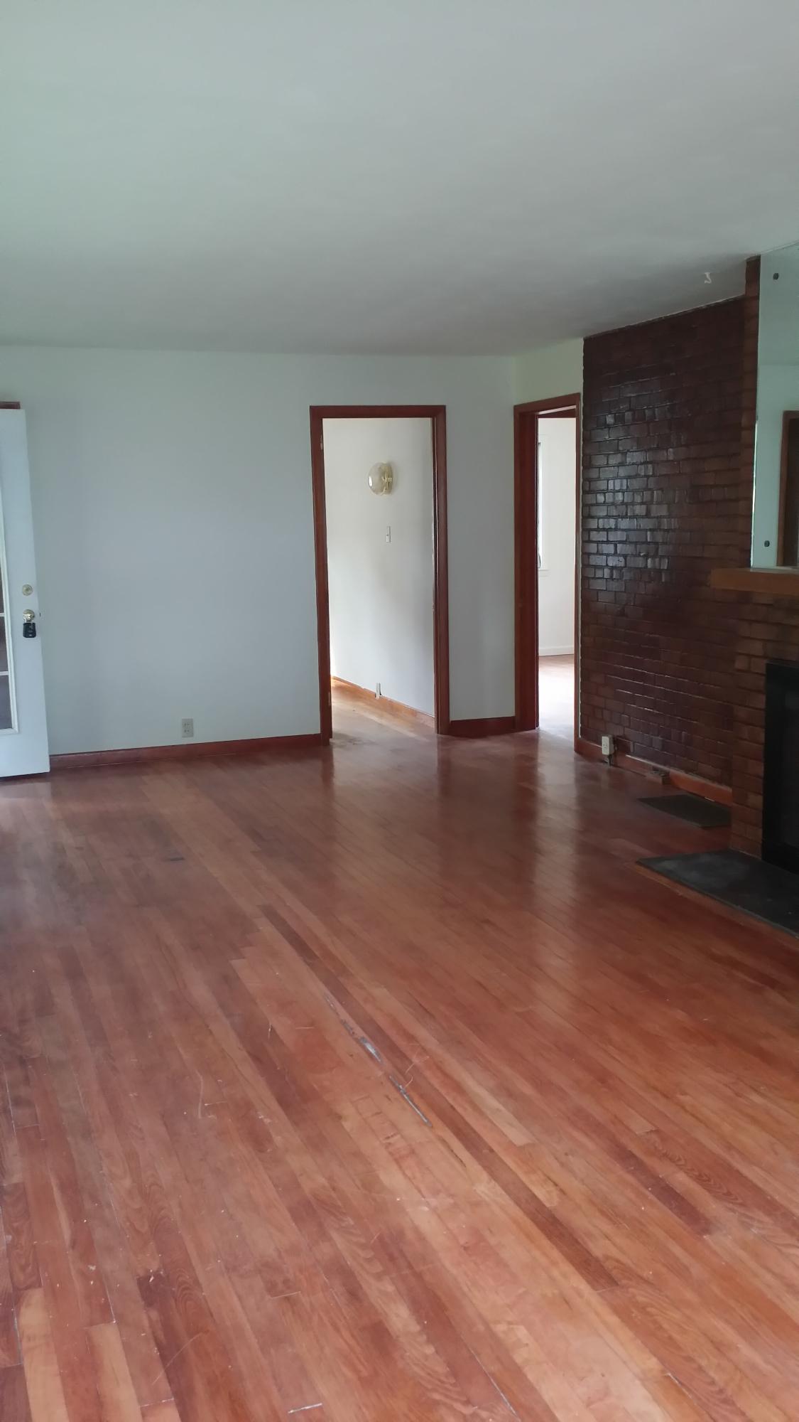 103 Panama Road Oak Ridge, TN 37830 - Photo 7 of 24 Large living room area with hard woods