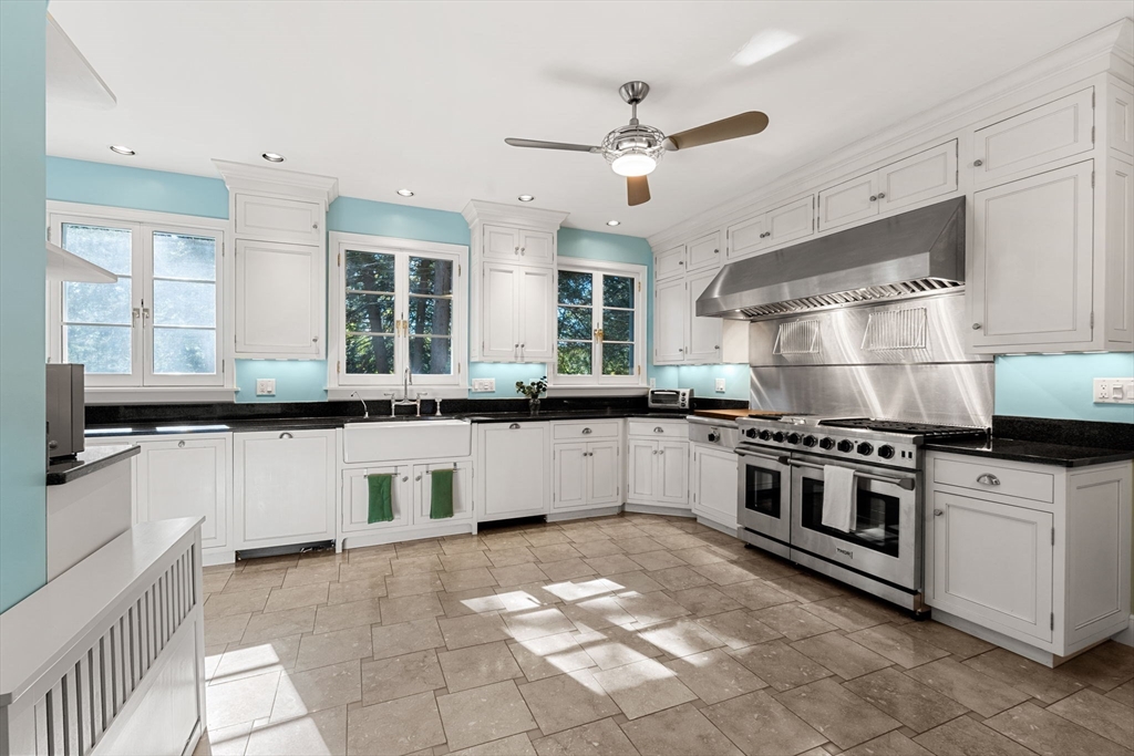 204 Ridge Street Millis, MA 02054 - Photo 10 of 37