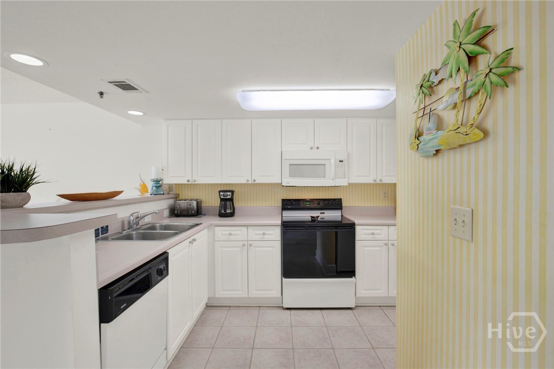 3 3rd Street, Unit 517 Tybee Island, GA 31328 - Photo 14 of 36