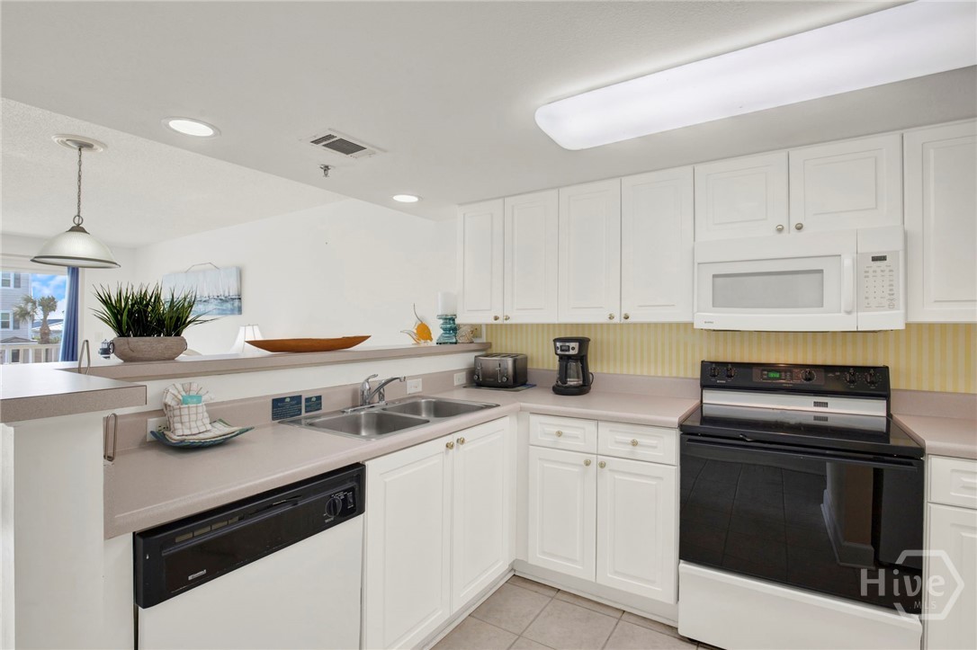 3 3rd Street, Unit 517 Tybee Island, GA 31328 - Photo 15 of 36