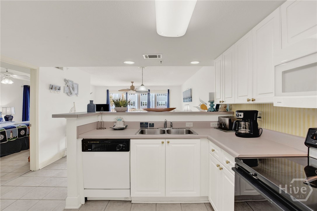3 3rd Street, Unit 517 Tybee Island, GA 31328 - Photo 17 of 36