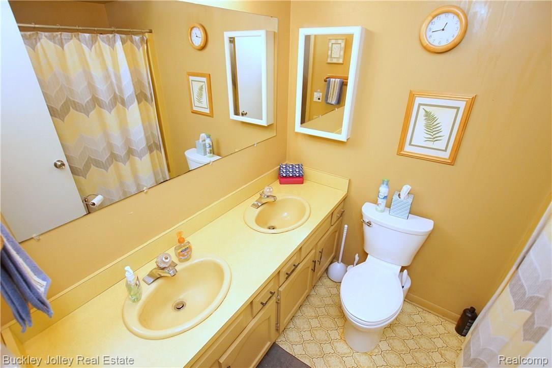 2685 Patterson Lk Road Pinckney, MI 48169 - Photo 16 of 22 Double Sinks in Full Bath