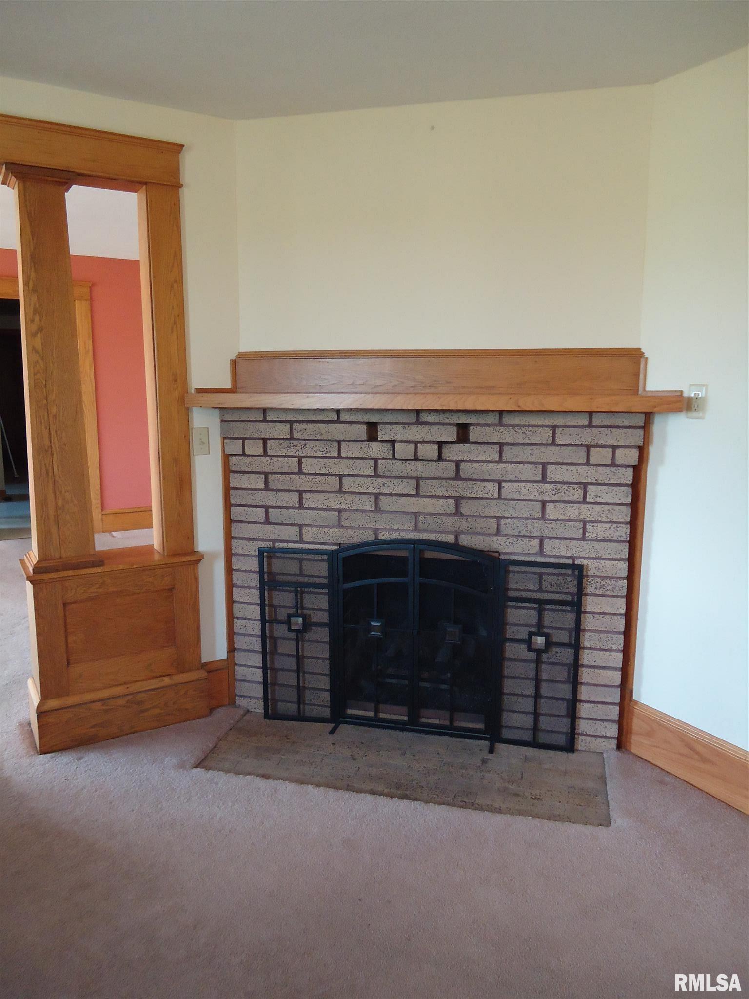 41 South Spring Creek Road Pleasant Plains, IL 62677 - Photo 11 of 37