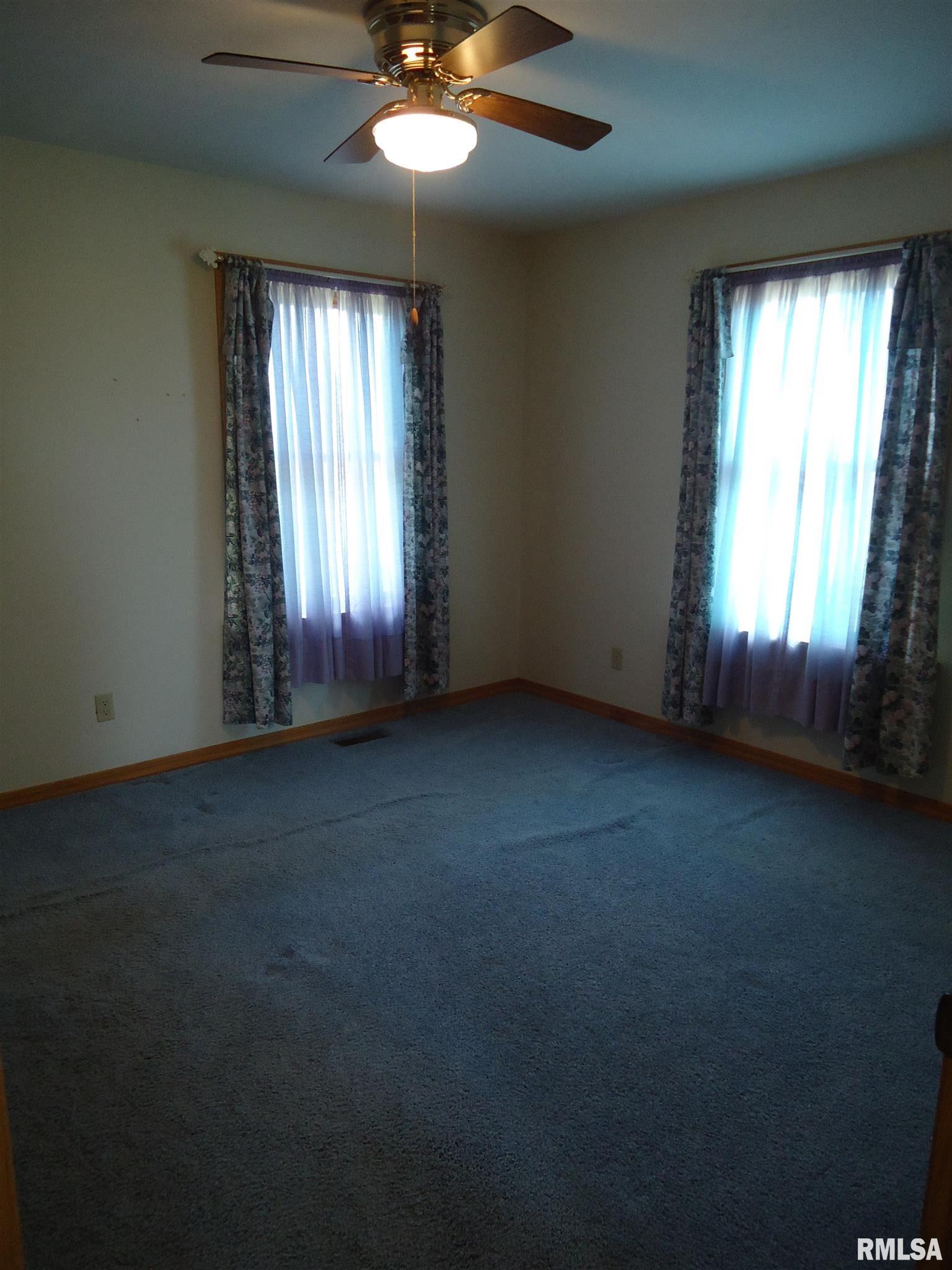 41 South Spring Creek Road Pleasant Plains, IL 62677 - Photo 13 of 37