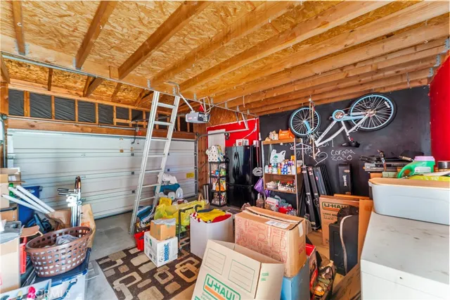 $295,000 | 20176 Canyon View Drive, Canyon Country, CA 91351