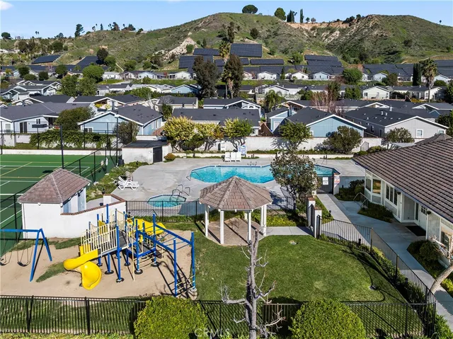 $295,000 | 20176 Canyon View Drive, Canyon Country, CA 91351