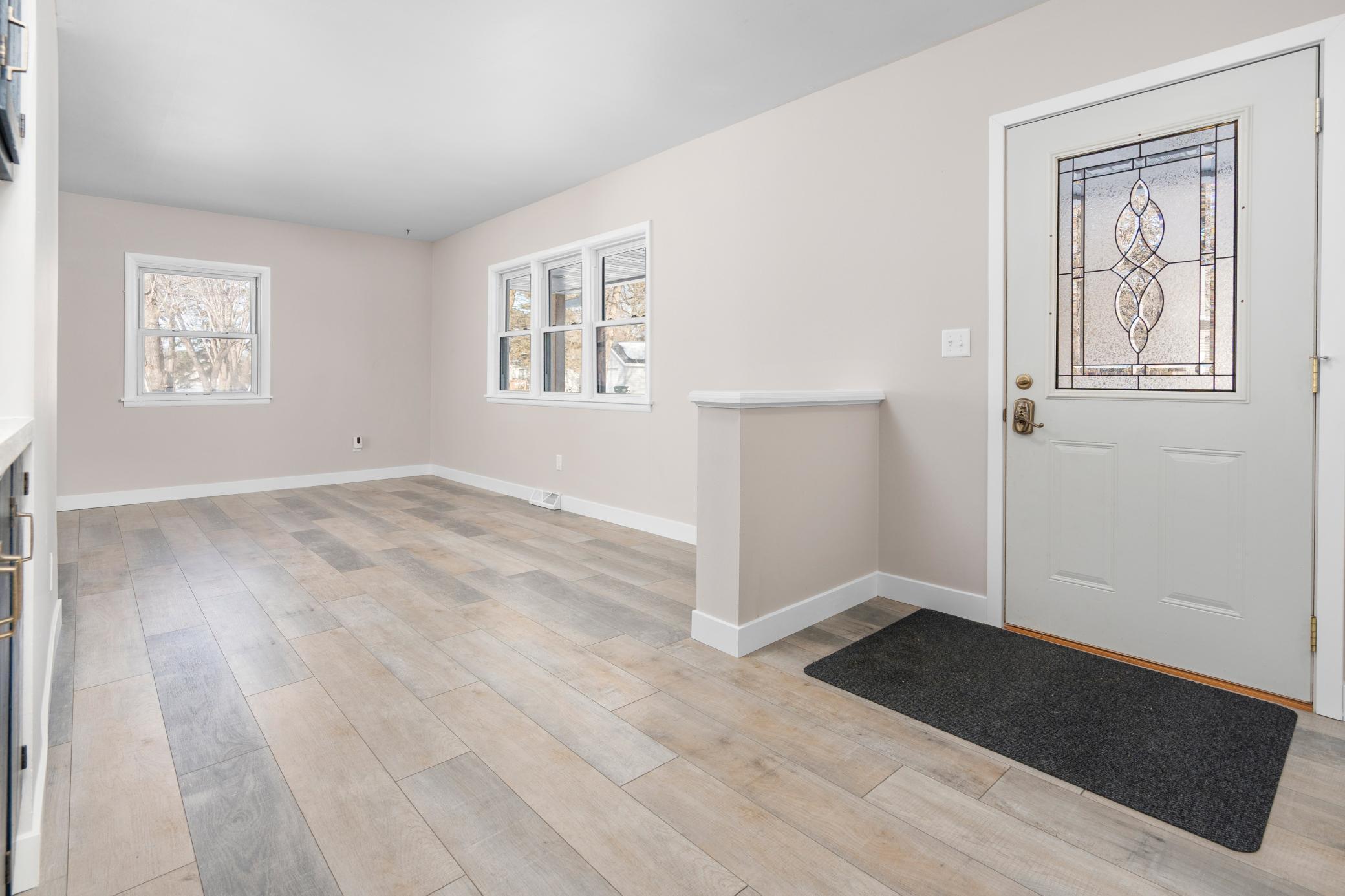 320 3rd Street Northeast Avon, MN 56310 - Photo 9 of 69