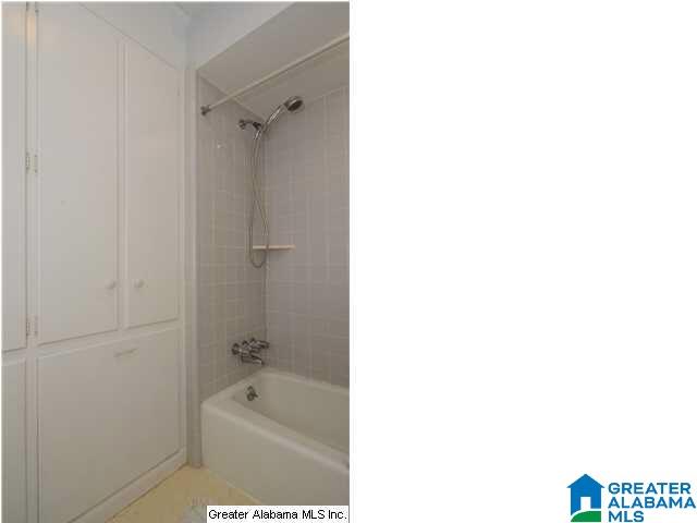 3737 Forest Run Road Birmingham, AL 35223 - Photo 25 of 32