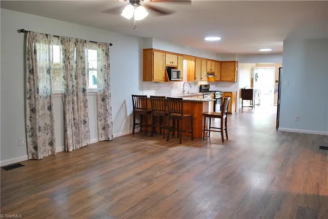 $292,000 | 308 Aloha Drive, Graham, NC 27253