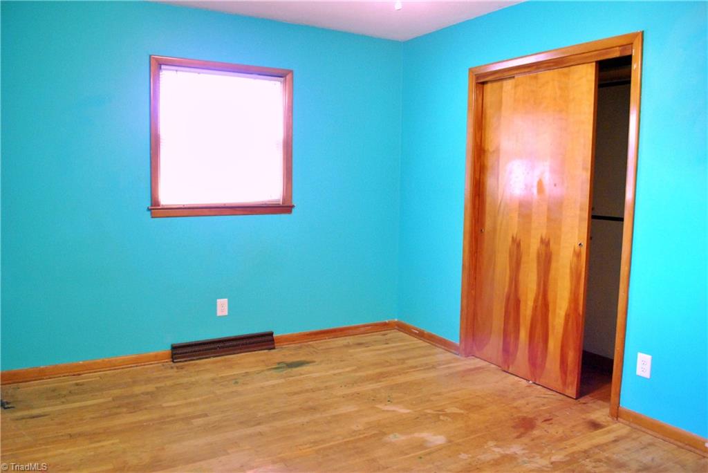 308 Aloha Drive Graham, NC 27253 - Photo 20 of 36