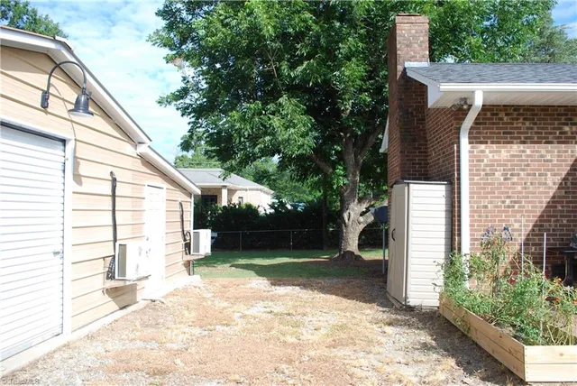 $292,000 | 308 Aloha Drive, Graham, NC 27253