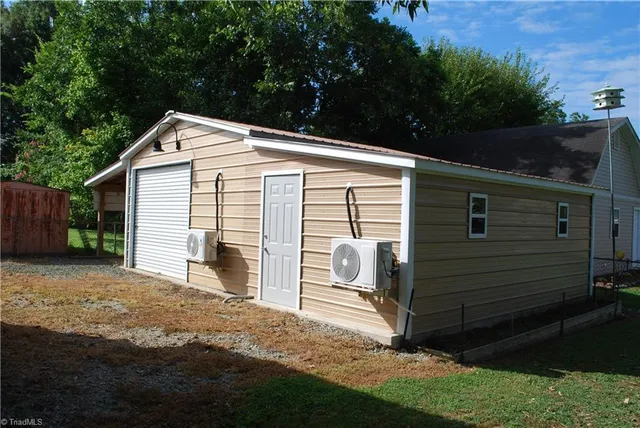 $292,000 | 308 Aloha Drive, Graham, NC 27253