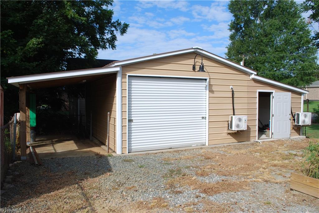 308 Aloha Drive Graham, NC 27253 - Photo 29 of 36