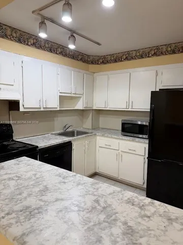 $1,550 | 16851 Northeast 23rd Avenue, Unit A108, North Miami Beach, FL 33160