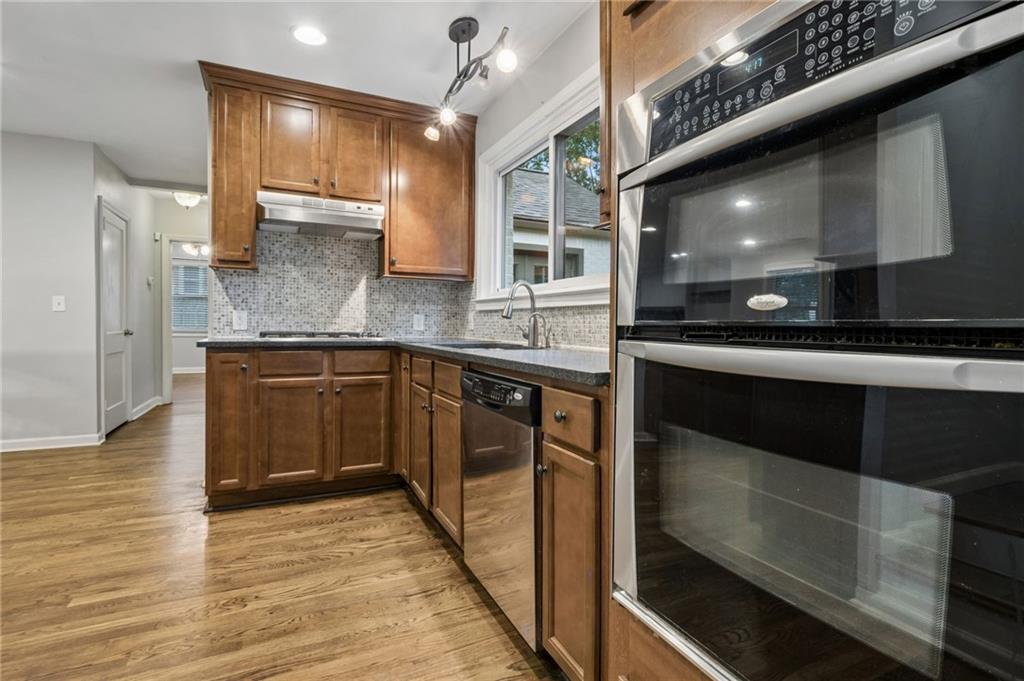 1197 Goodwin Road Northeast Atlanta, GA 30324 - Photo 18 of 64