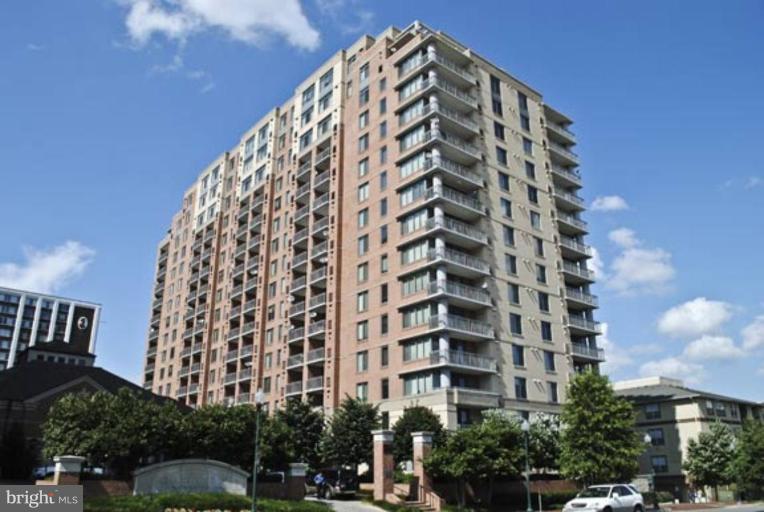 11710 Old Georgetown Road, Unit 612 Rockville, MD 20852 - Photo 1 of 20 Exterior (Main)