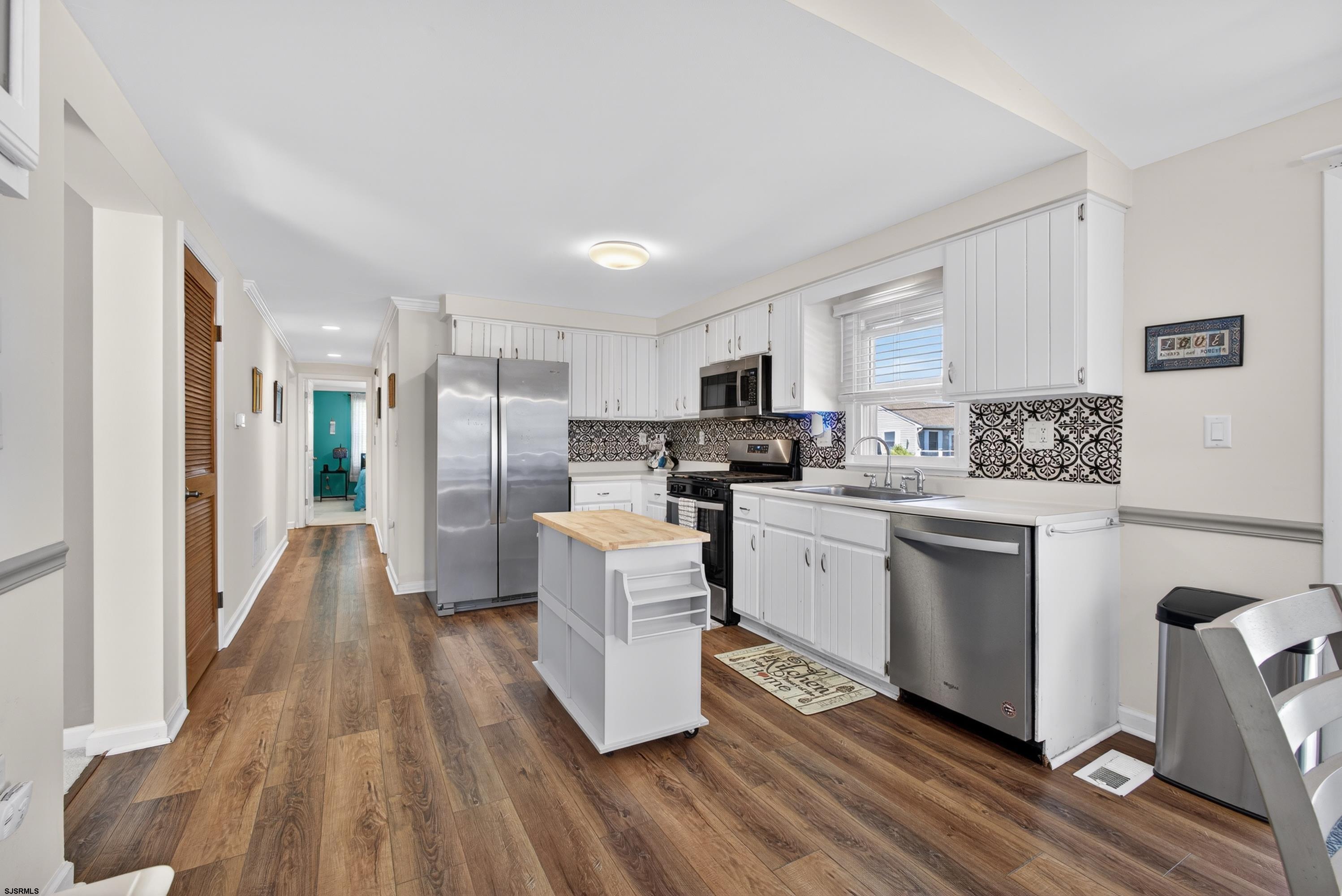24 Vardon Road Brigantine, NJ 08203 - Photo 8 of 39