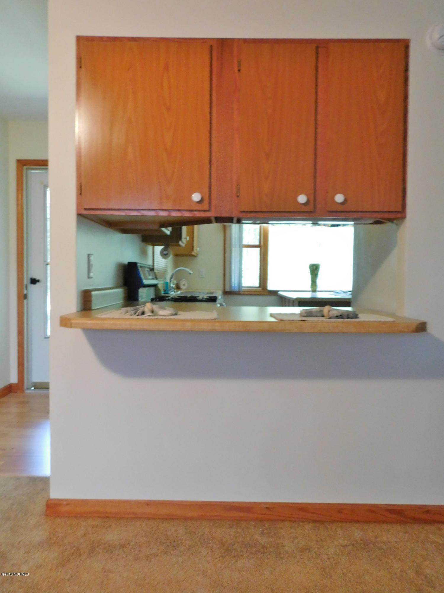 268 Royal Road Beaufort, NC 28516 - Photo 11 of 47 DSCN6307