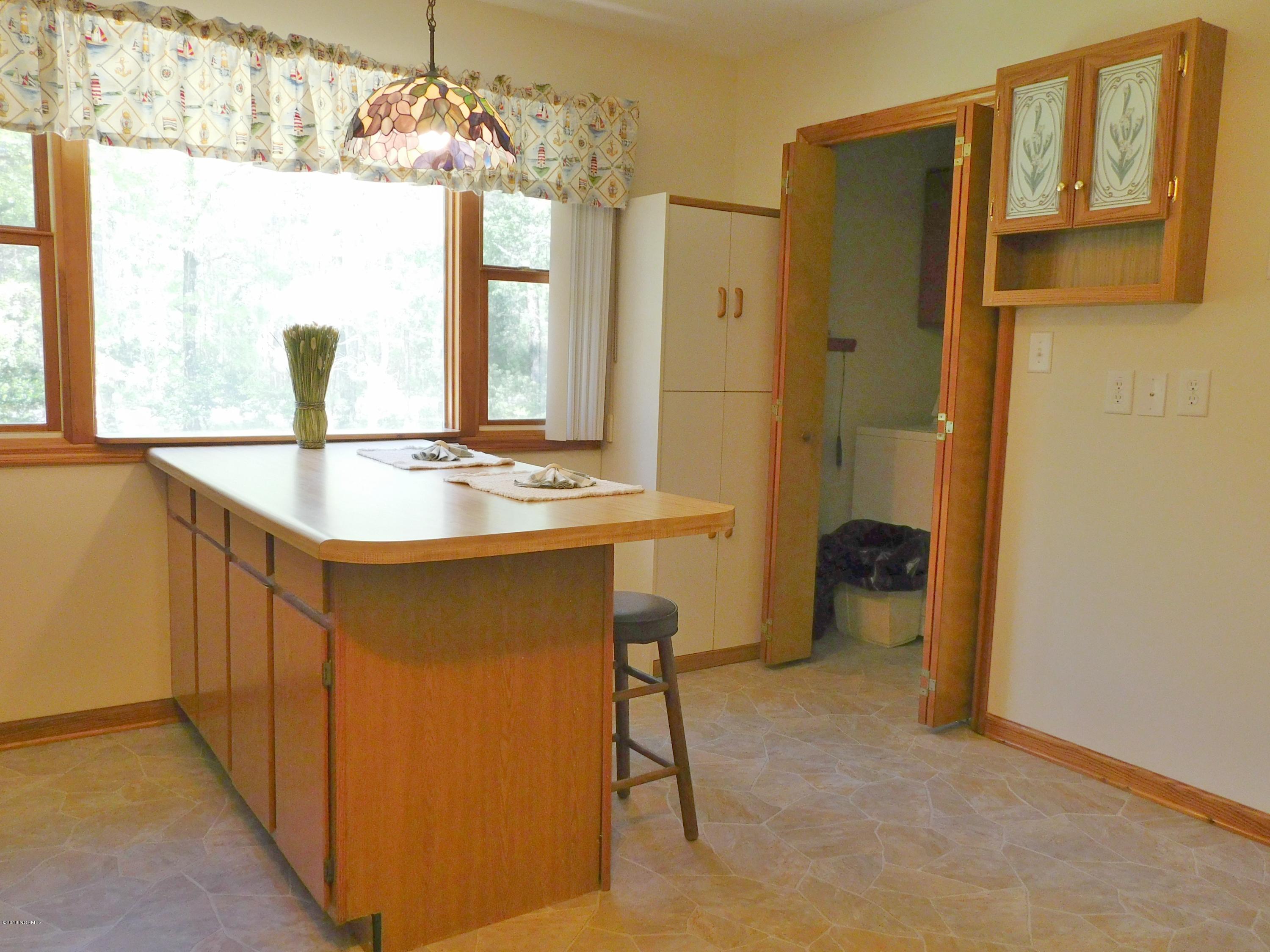 268 Royal Road Beaufort, NC 28516 - Photo 14 of 47 DSCN6310