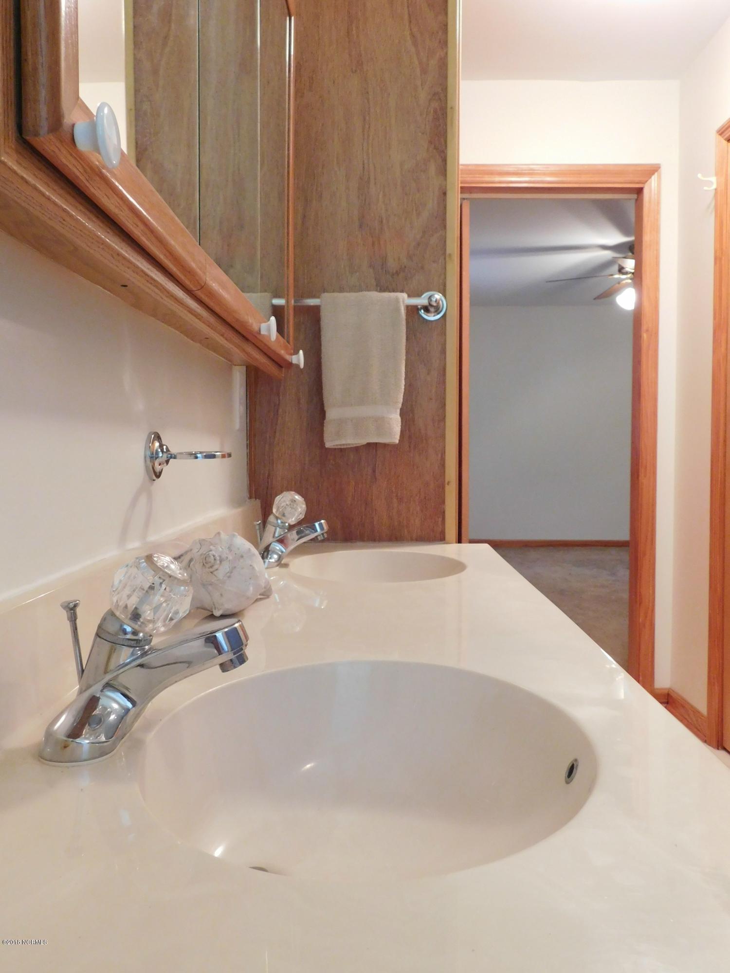 268 Royal Road Beaufort, NC 28516 - Photo 22 of 47 DSCN6318