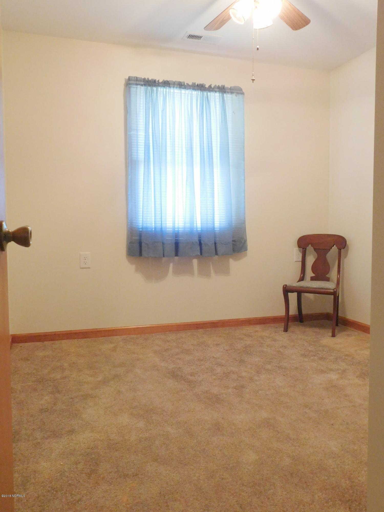 268 Royal Road Beaufort, NC 28516 - Photo 27 of 47 DSCN6323