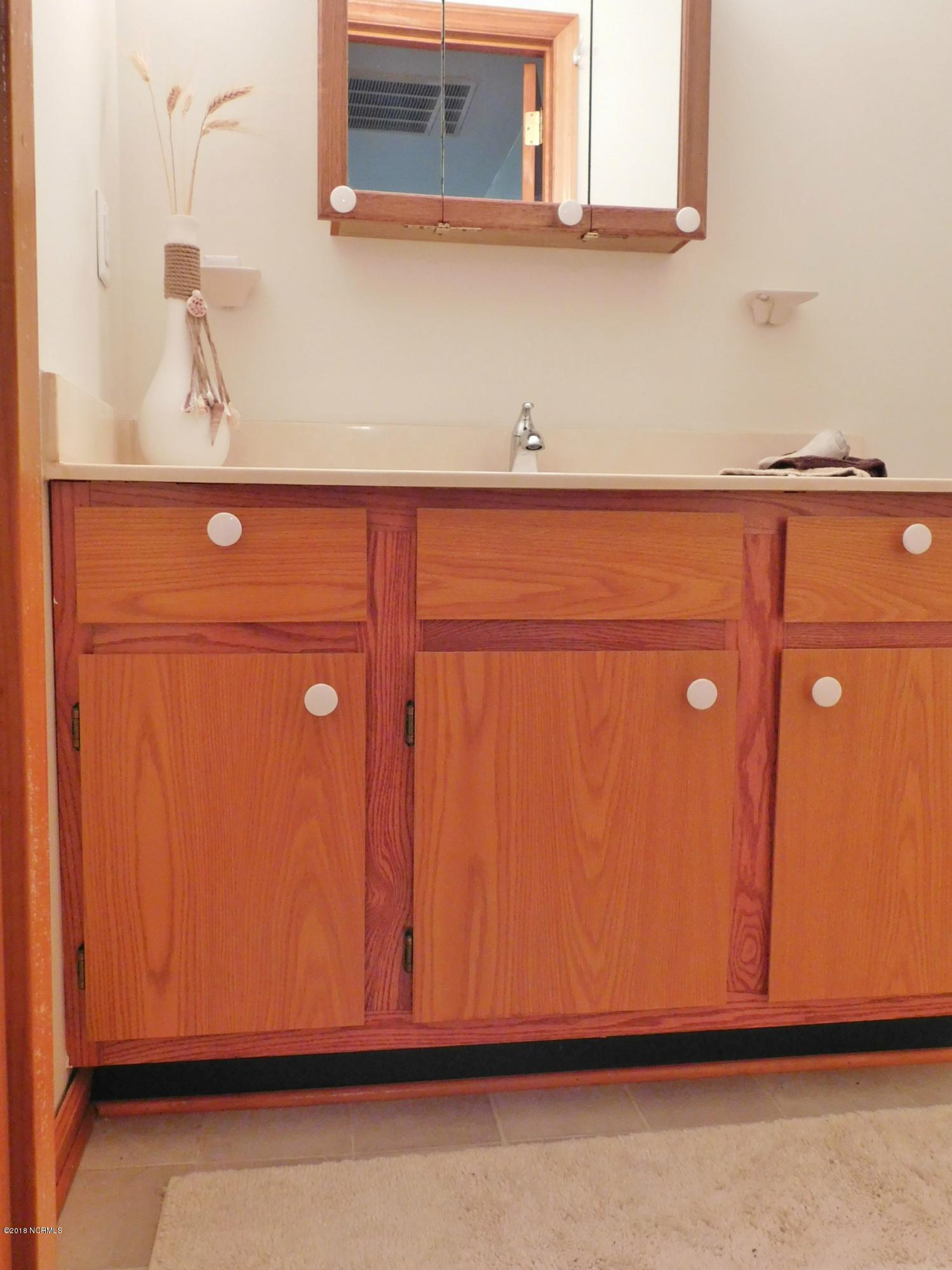 268 Royal Road Beaufort, NC 28516 - Photo 29 of 47 DSCN6325
