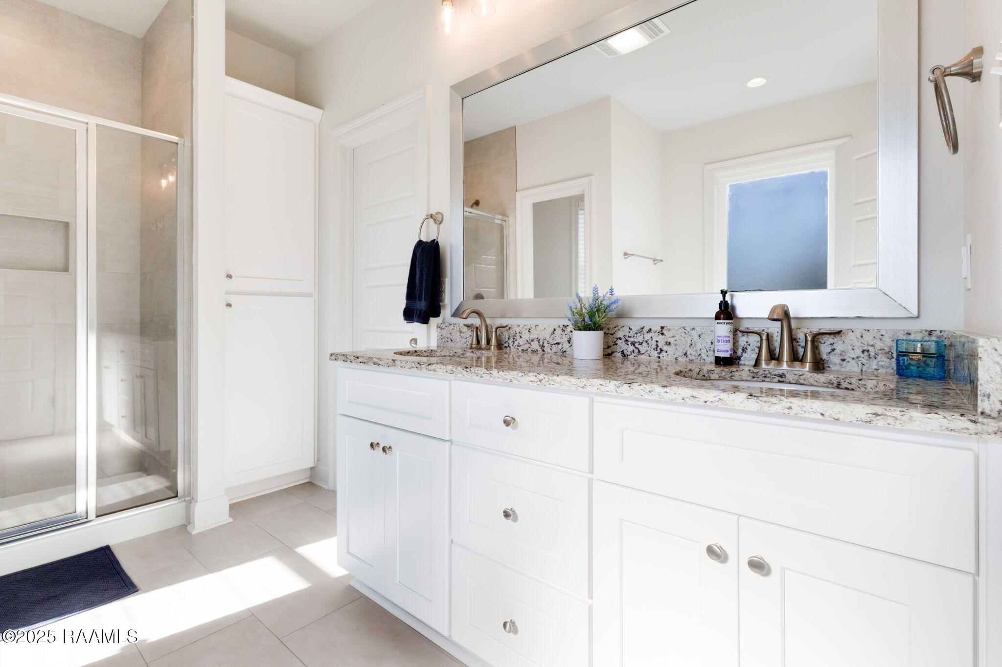 1103 River Road Breaux Bridge, LA 70517 - Photo 10 of 20 11-web-or-mls-1103 River-11