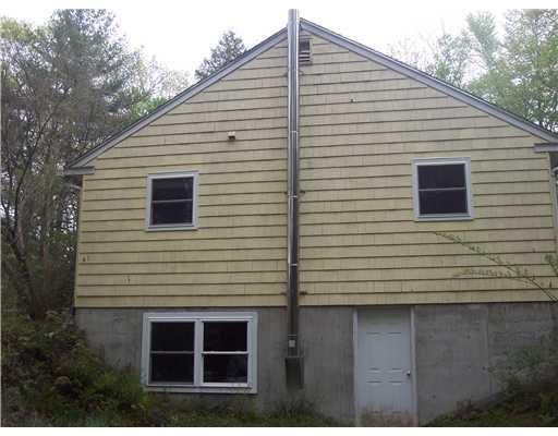 107 Hunter Road Freeport, ME 04032 - Photo 16 of 19 Exterior Front. daylight basement...