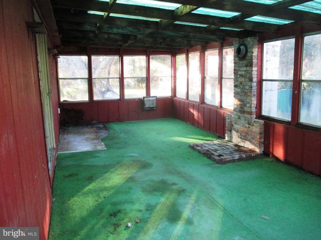 22198 Nanticoke Road Tyaskin, MD 21865 - Photo 13 of 14 screened porch