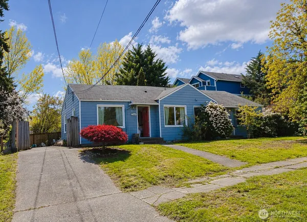 $859,900 | 2517-2519 East Pike Street, Seattle, WA 98122