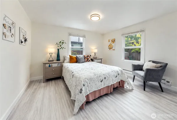 $859,900 | 2517-2519 East Pike Street, Seattle, WA 98122