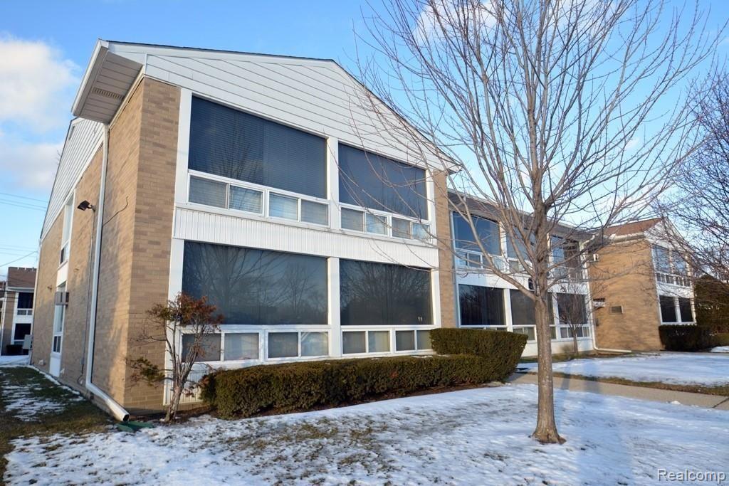 125 East 14 Mile Road, Unit 11 Birmingham, MI 48009 - Photo 2 of 25