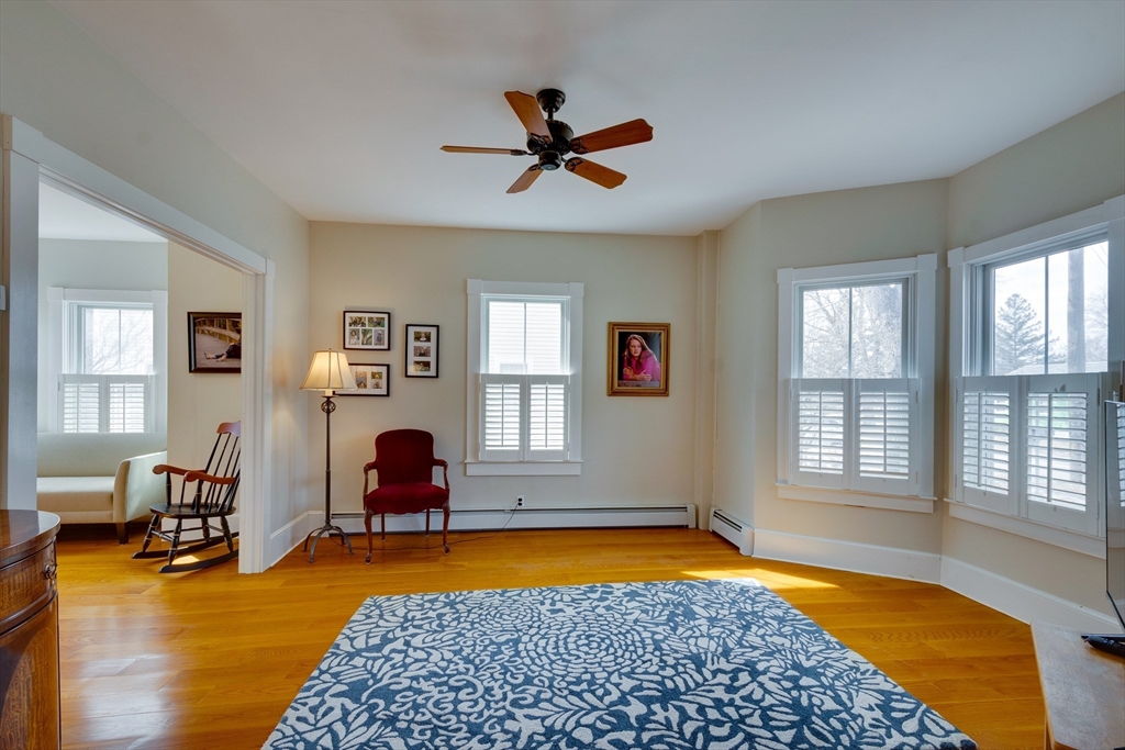 849 Barretts Mill Road Concord, MA 01742 - Photo 17 of 34 Gallery Image 17