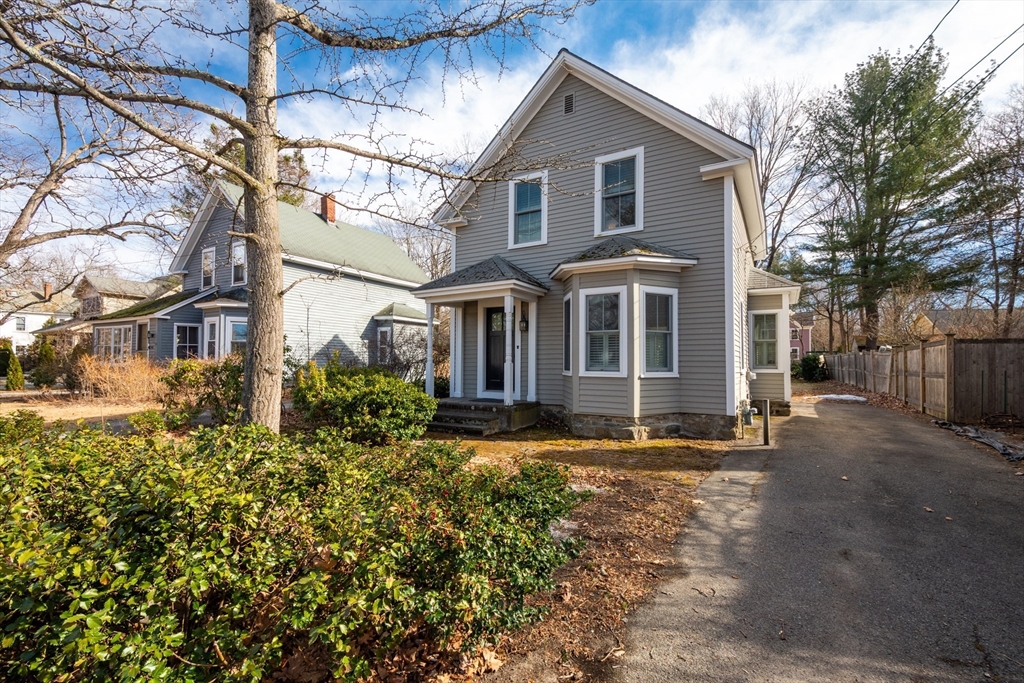 849 Barretts Mill Road Concord, MA 01742 - Photo 2 of 34 Gallery Image 2