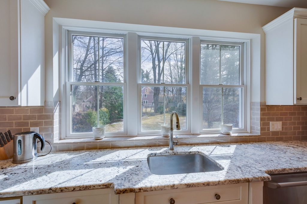 849 Barretts Mill Road Concord, MA 01742 - Photo 9 of 34 Gallery Image 9