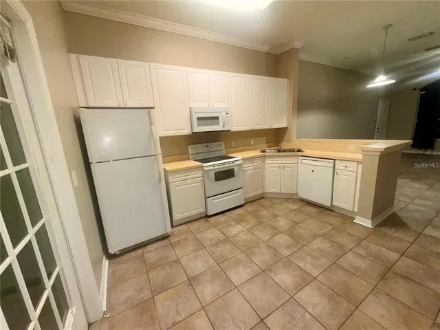 $1,595 | 145 Reserve Circle, Unit 113, Oviedo, FL 32765