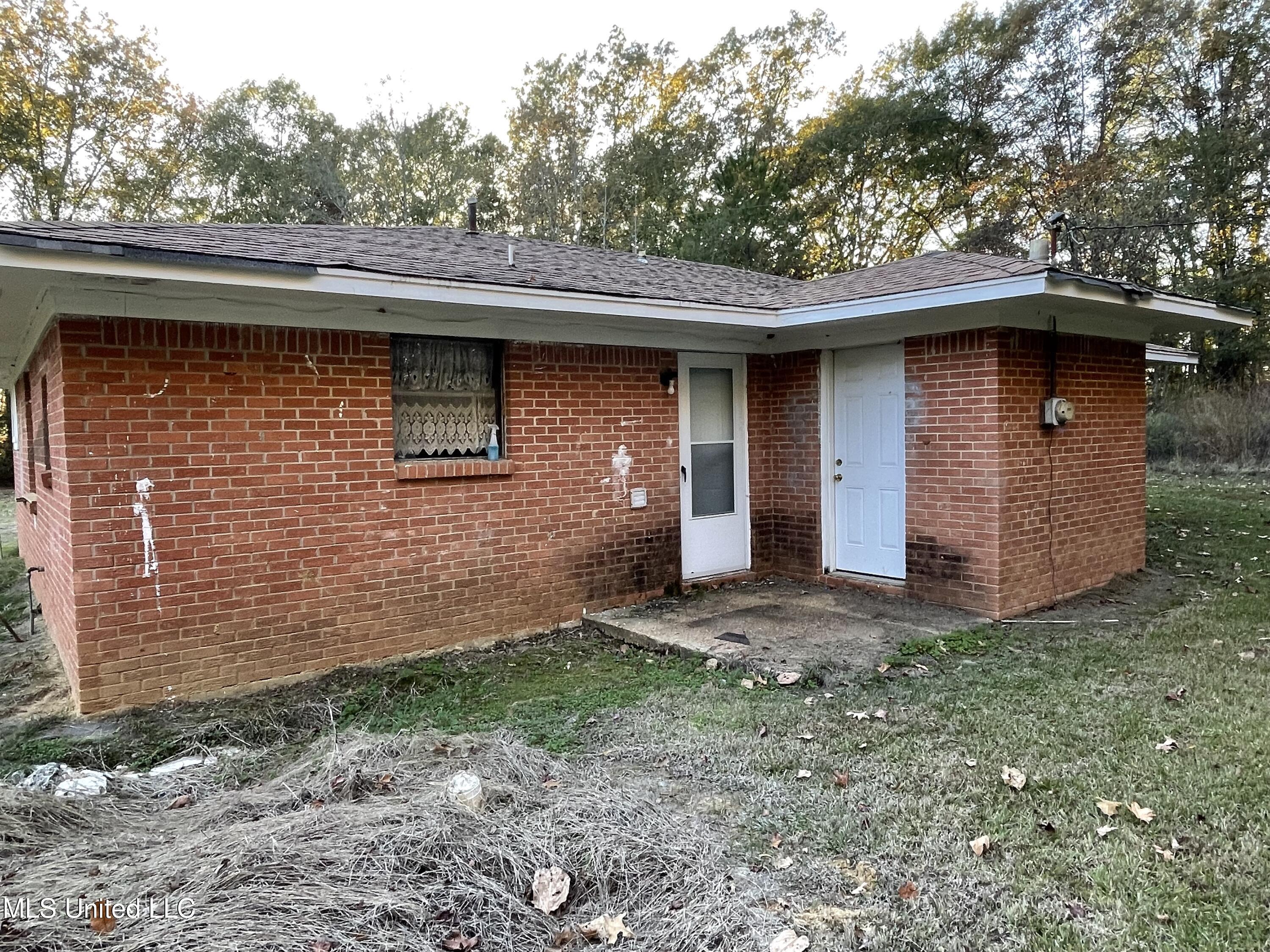 3648 Molestage Slack Road Pickens, MS 39146 - Photo 6 of 21 IMG_1350